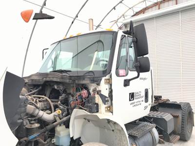International DuraStar 4400 Cab Assembly for a International Durastar (4400)