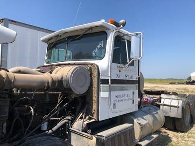 International TranStar 4300 Cab Assembly for a International 4300 Transtar