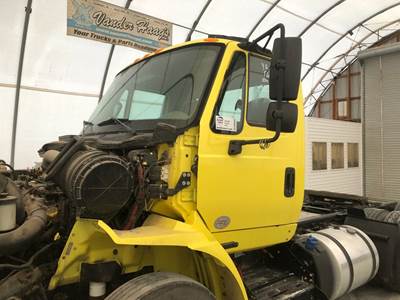 International TranStar 8600 Cab Assembly for a International 8600