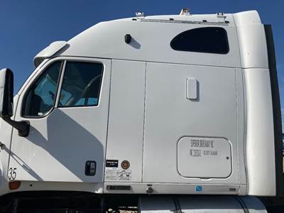 Kenworth T2000 Cab Assembly