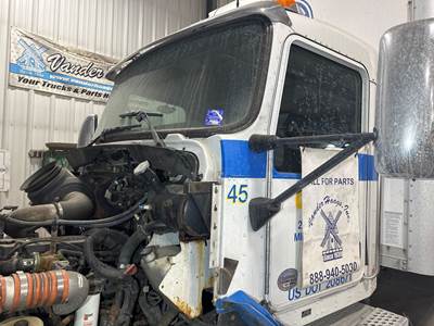 Kenworth T370 Cab Assembly