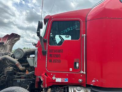 Kenworth T600 Cab Assembly