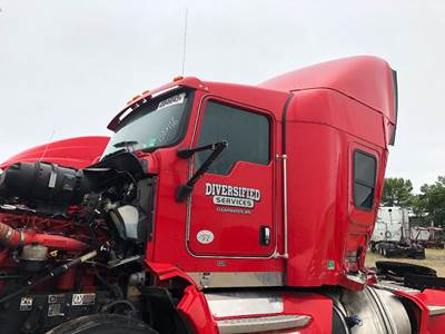 Kenworth T660 Cab Assembly