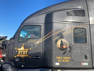 Kenworth T680 Cab Assembly