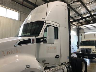 Kenworth T680 Cab Assembly