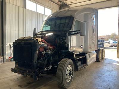 Kenworth T680 Cab Assembly