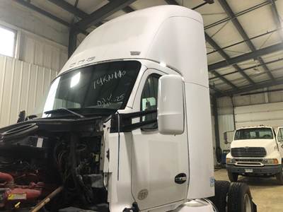 Kenworth T680 Cab Assembly