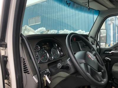 Kenworth T680 Cab Assembly