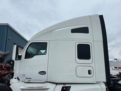 Kenworth T680 Cab Assembly