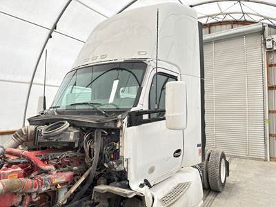 Kenworth T680 Cab Assembly