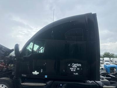 Kenworth T700 Cab Assembly