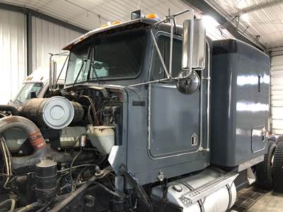 Kenworth T800 Cab Assembly
