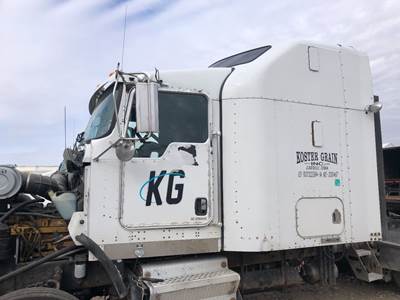 Kenworth T800 Cab Assembly