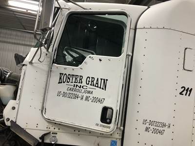 Kenworth T800 Cab Assembly