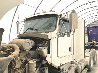 Kenworth T800 Cab Assembly