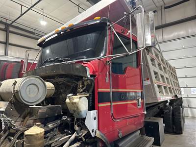 Kenworth T800 Cab Assembly