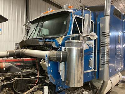 Kenworth W900L Cab Assembly