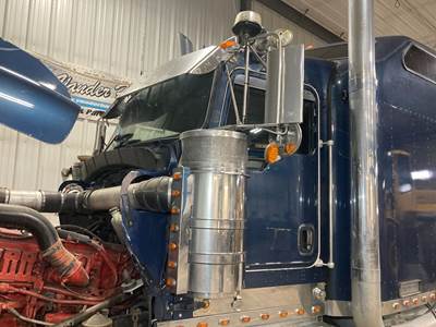 Kenworth W900L Cab Assembly