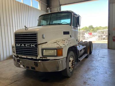 Mack CH Cab Assembly