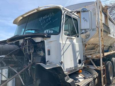 Mack CH Cab Assembly