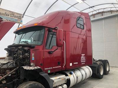 Mack CXU Cab Assembly