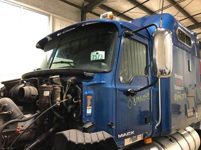 Mack CXU Cab Assembly