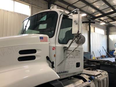 Mack CXU Cab Assembly