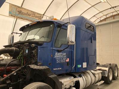 Mack CXU Cab Assembly