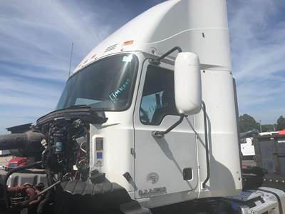Mack CXU Cab Assembly