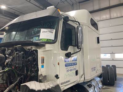 Mack CXU Cab Assembly