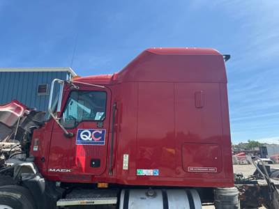Mack CXU Cab Assembly