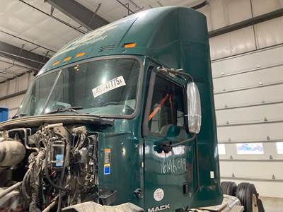 Mack CXU Cab Assembly