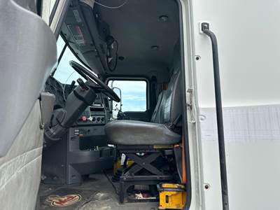 Mack CXU Cab Assembly