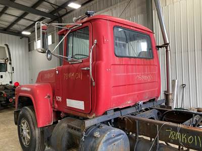 1978 Mack RD600 Cab Assembly For Sale | Winimac, IN | 25524427 ...