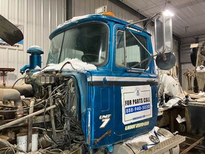 Mack RD600 Cab Assembly