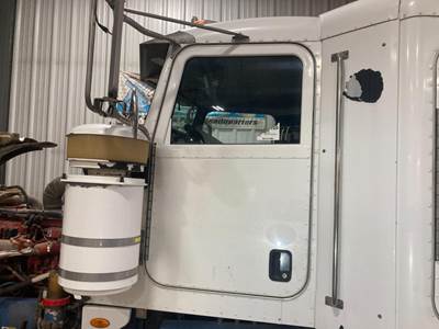 Peterbilt 367 Cab Assembly