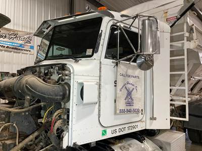 Peterbilt 377 Cab Assembly