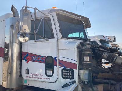 Peterbilt 377 Cab Assembly