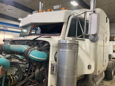 Peterbilt 379 Cab Assembly