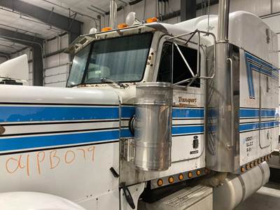Peterbilt 379 Cab Assembly