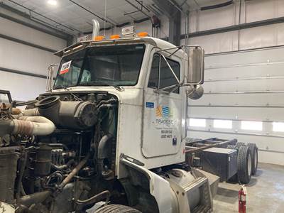 Peterbilt 385 Cab Assembly