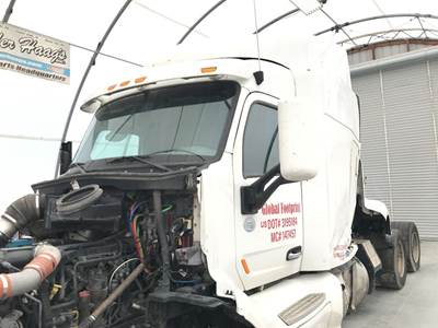 Peterbilt 579 Cab Assembly