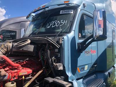 Peterbilt 579 Cab Assembly