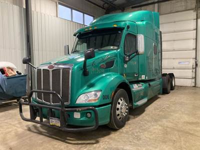 Peterbilt 579 Cab Assembly
