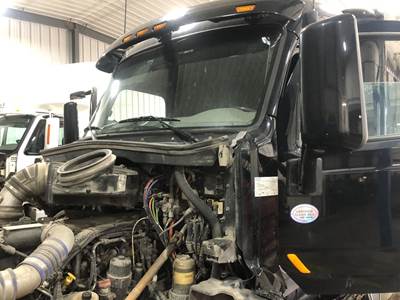 Peterbilt 579 Cab Assembly