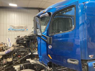 Peterbilt 579 Cab Assembly