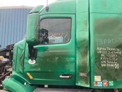 Peterbilt 579 Cab Assembly