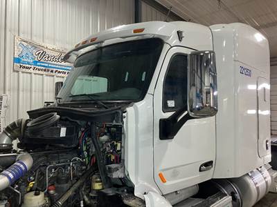 Peterbilt 579 Cab Assembly