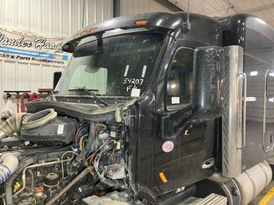 Peterbilt 579 Cab Assembly