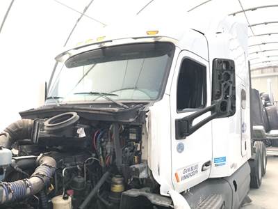 Peterbilt 579 Cab Assembly